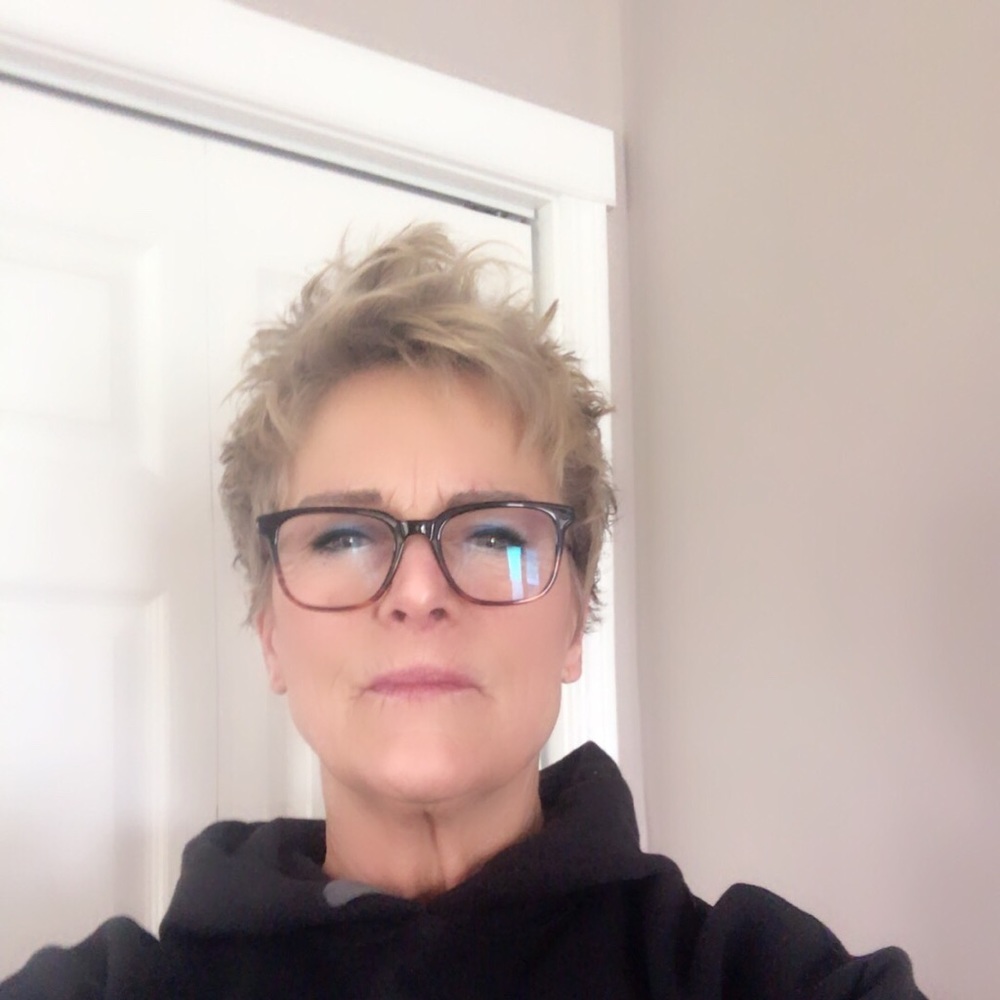 Meet your Posher, Cindy